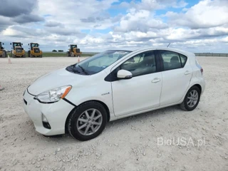 TOYOTA PRIUS C FOUR