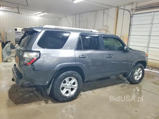 TOYOTA 4RUNNER SR5