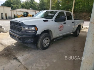 RAM 2500 TRADESMAN