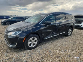 CHRYSLER PACIFICA TOURING L PLUS