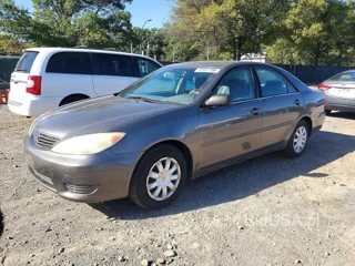 TOYOTA CAMRY STANDARD
