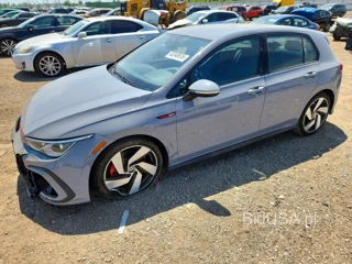 VOLKSWAGEN GTI S