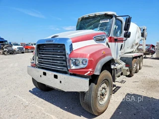 FREIGHTLINER 114SD