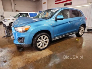 MITSUBISHI OUTLANDER SPORT ES