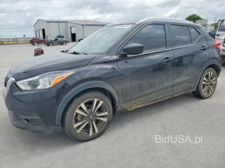 NISSAN KICKS SV