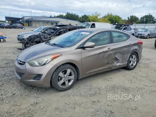 HYUNDAI ELANTRA GLS