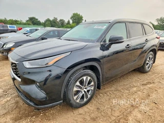 TOYOTA HIGHLANDER XLE