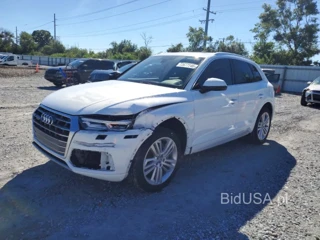 AUDI Q5 PREMIUM PLUS