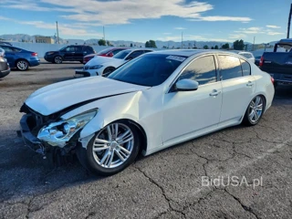 INFINITI G37 SEDAN JOURNEY