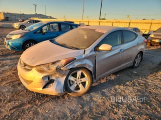 HYUNDAI ELANTRA GLS