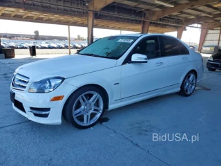 MERCEDES-BENZ C 250