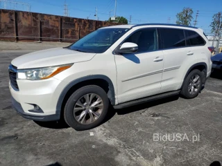 TOYOTA HIGHLANDER XLE