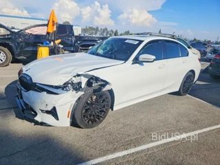 BMW 330I