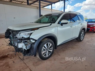NISSAN PATHFINDER SL