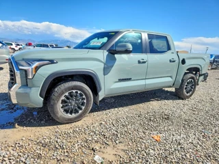 TOYOTA TUNDRA SR5