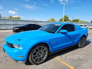 FORD MUSTANG GT