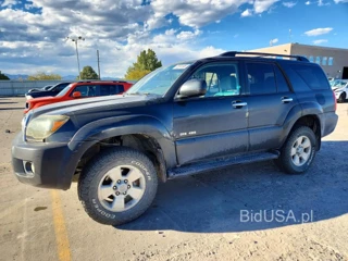 TOYOTA 4RUNNER SR5