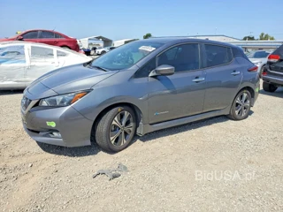 NISSAN LEAF SV