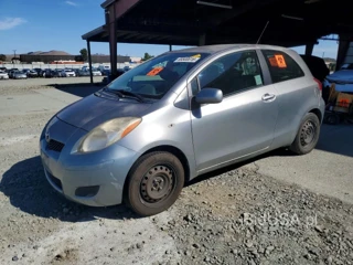 TOYOTA YARIS BASE