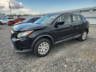 NISSAN ROGUE SPORT S