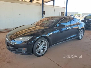 TESLA MODEL S 85