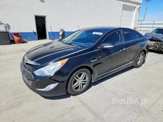 HYUNDAI SONATA HYBRID