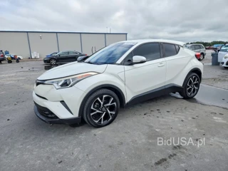 TOYOTA C-HR XLE