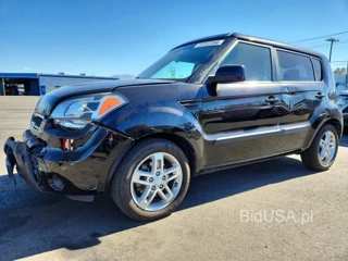 KIA SOUL +