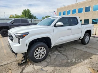 TOYOTA TACOMA SR5