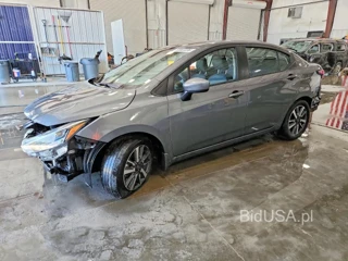NISSAN VERSA SV