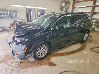 CHRYSLER PACIFICA TOURING L