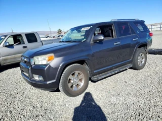 TOYOTA 4RUNNER SR5