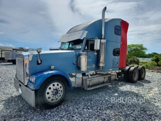 FREIGHTLINER CONVENTIONAL FLD120
