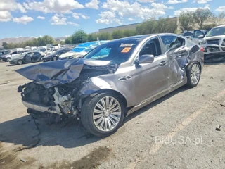 KIA K900 PREMIUM