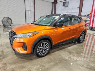NISSAN KICKS SV