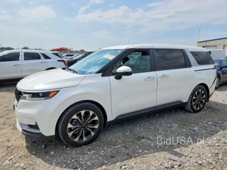 KIA CARNIVAL EX