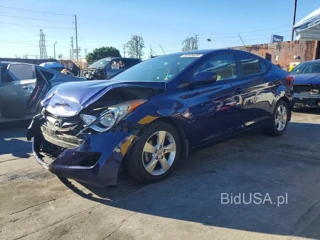 HYUNDAI ELANTRA GLS