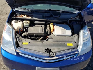 TOYOTA PRIUS BASE