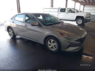 HYUNDAI HYUNDAI ELANTRA SE