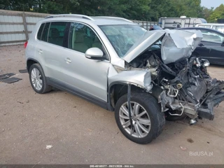 VOLKSWAGEN VOLKSWAGEN TIGUAN SE