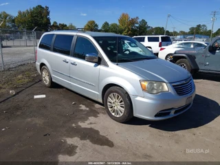 CHRYSLER CHRYSLER TOWN & COUNTRY LIMITED
