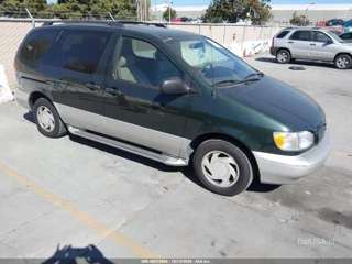 TOYOTA TOYOTA SIENNA XLE