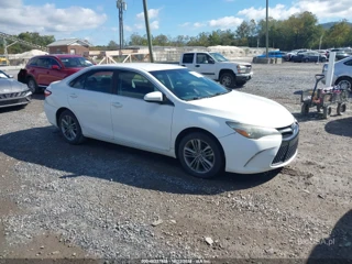 TOYOTA TOYOTA CAMRY SE