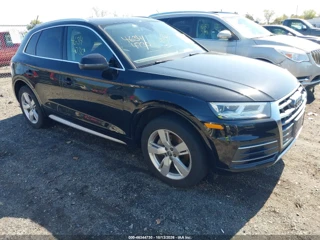 AUDI AUDI Q5 2.0T PREMIUM/2.0T TECH PREMIUM