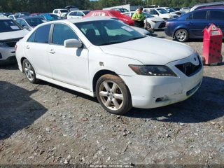 TOYOTA TOYOTA CAMRY SE