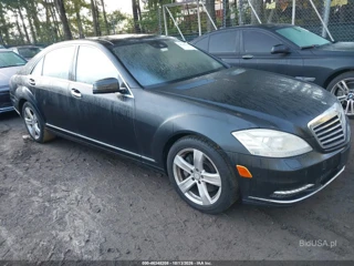 MERCEDES-BENZ MERCEDES-BENZ S 550 4MATIC