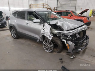 KIA KIA SELTOS LX