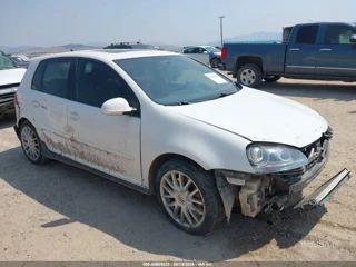 VOLKSWAGEN VOLKSWAGEN GTI 4-DOOR (M6)