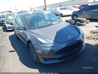 TESLA TESLA MODEL 3 REAR-WHEEL DRIVE