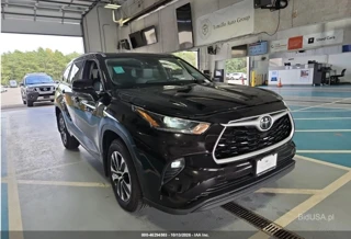TOYOTA TOYOTA HIGHLANDER XLE